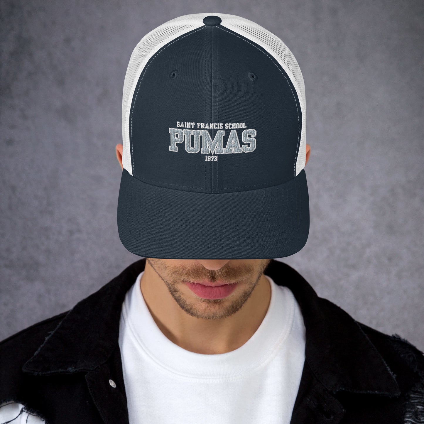 Trucker Cap with Pumas logo