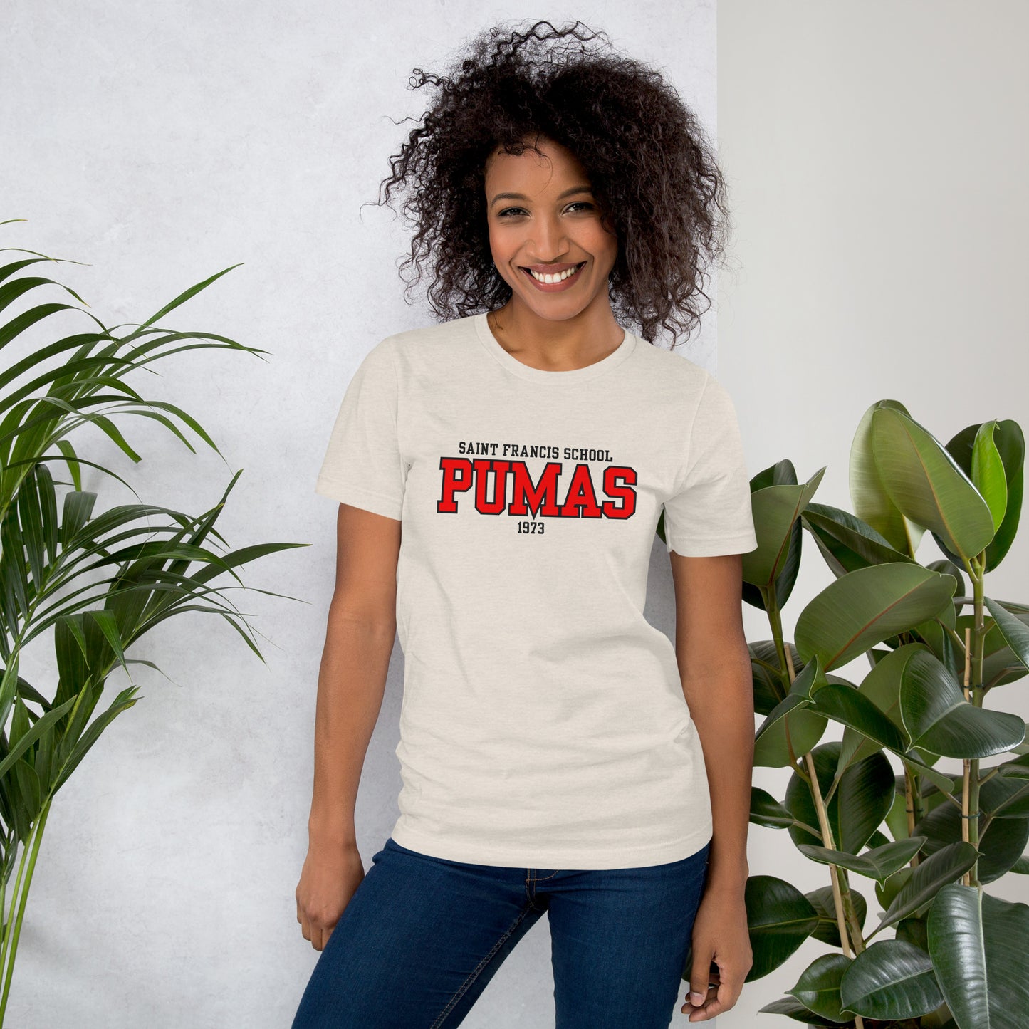 Unisex t-shirt with Pumas Logo
